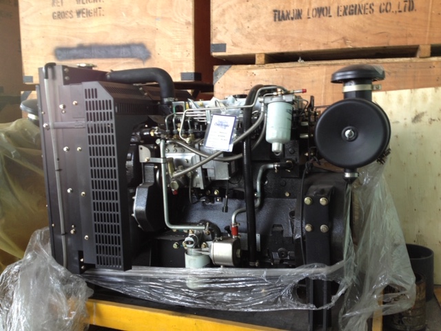 YANMAR Diasel Engine model 4TNV98-NSA Power 67HP  50kW @ 2500 rpm